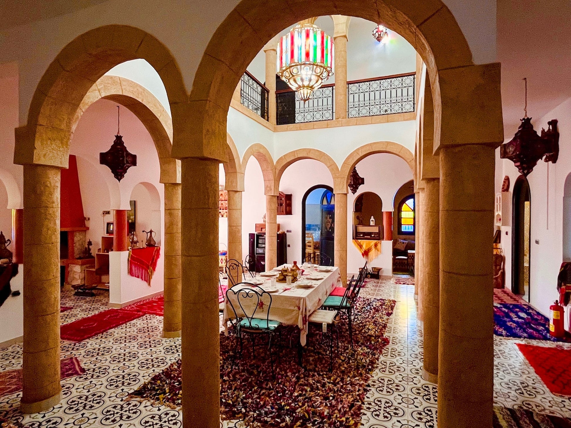 Palais Aya - The French Concierge