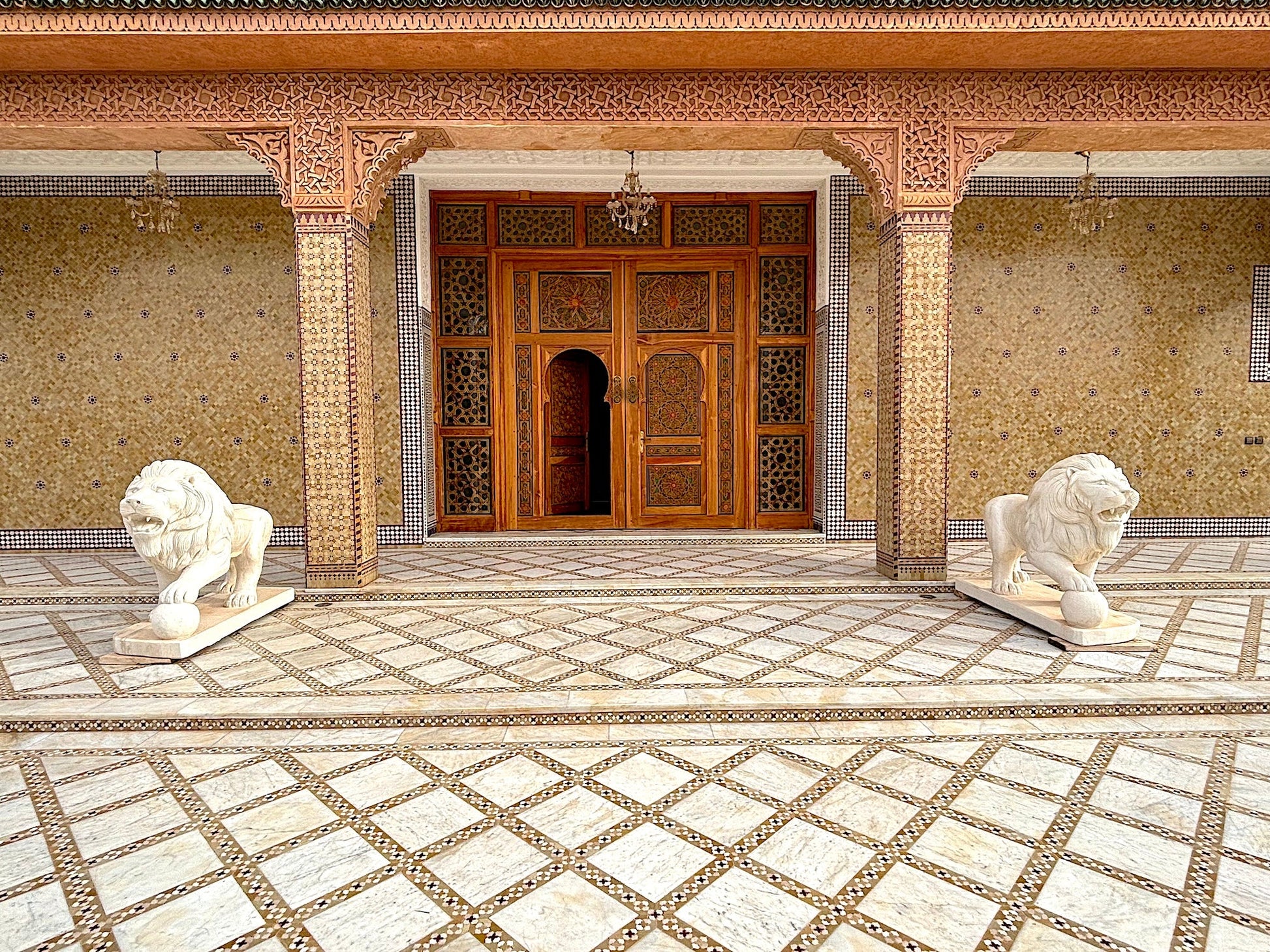Palais Bahida - The French Concierge