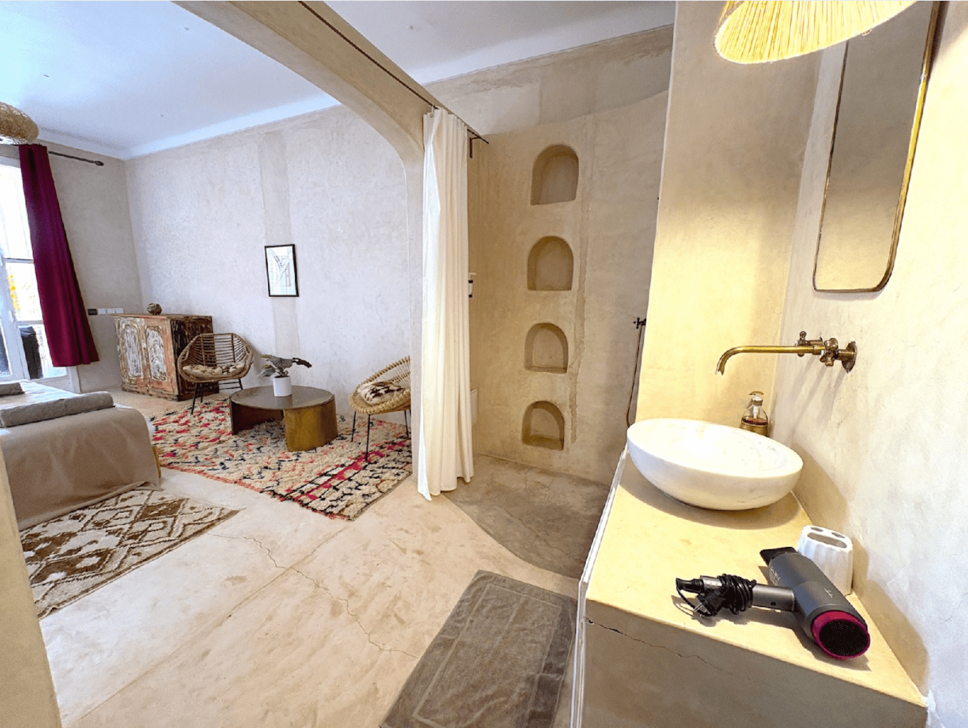 Palais Bohemia - The French Concierge
