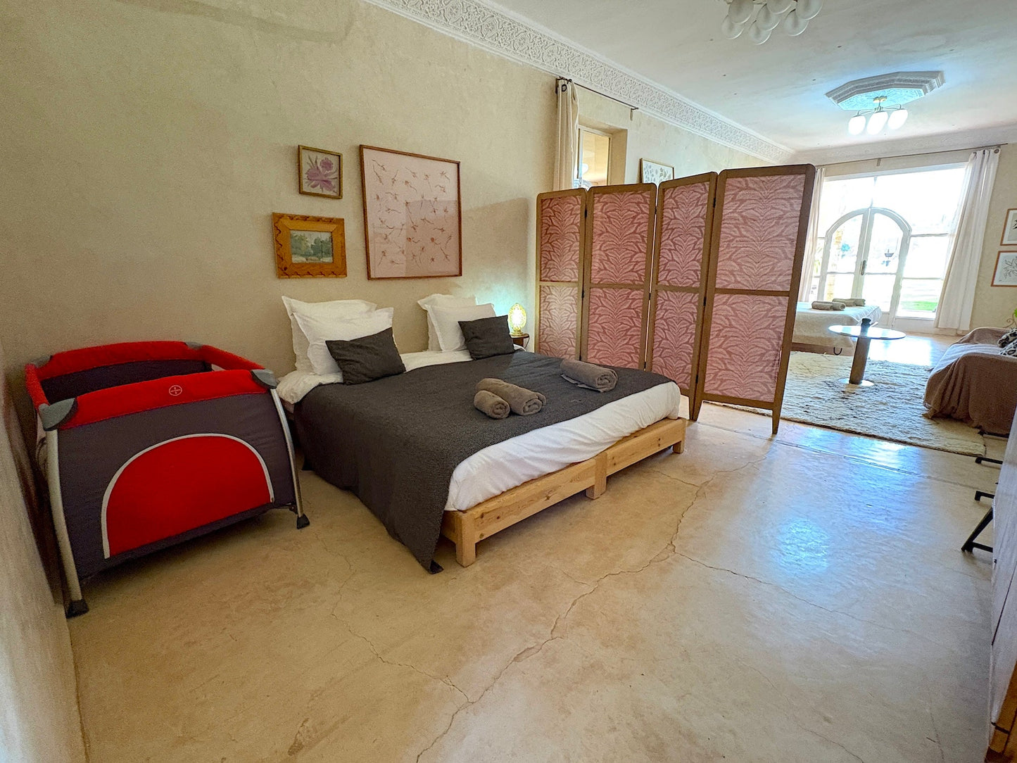 Palais Bohemia - The French Concierge