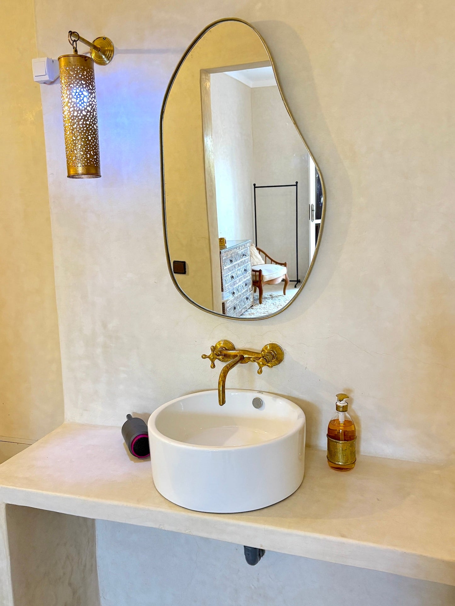 Palais Bohemia - The French Concierge