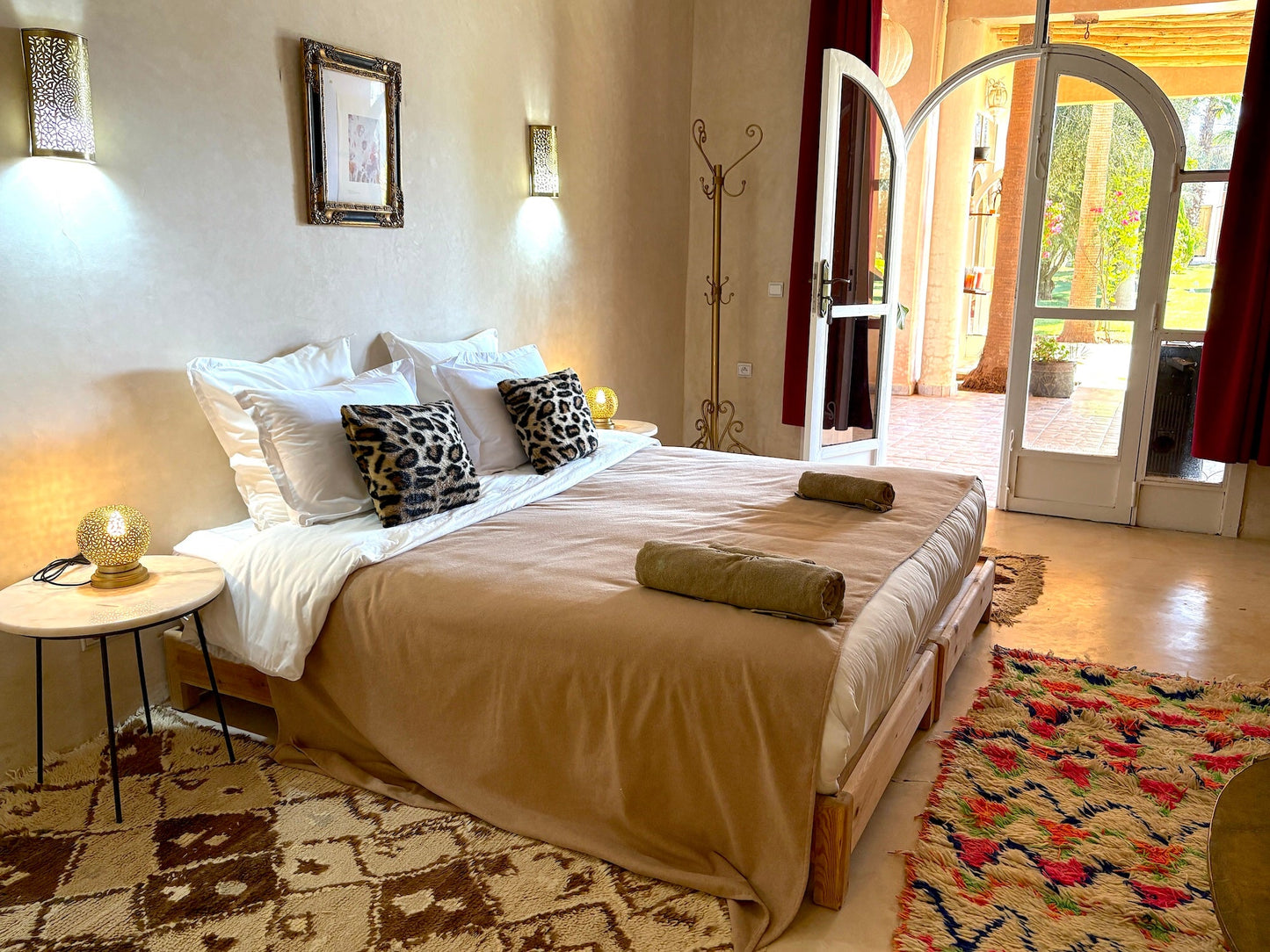 Palais Bohemia - The French Concierge