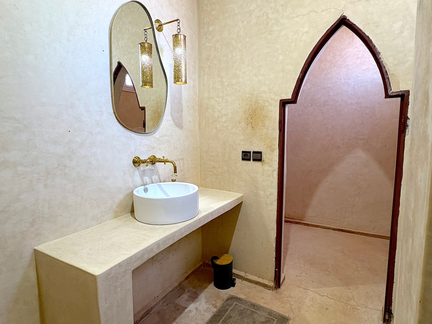 Palais Bohemia - The French Concierge