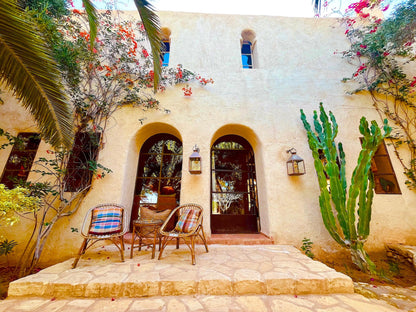 Palais Bouchka - The French Concierge