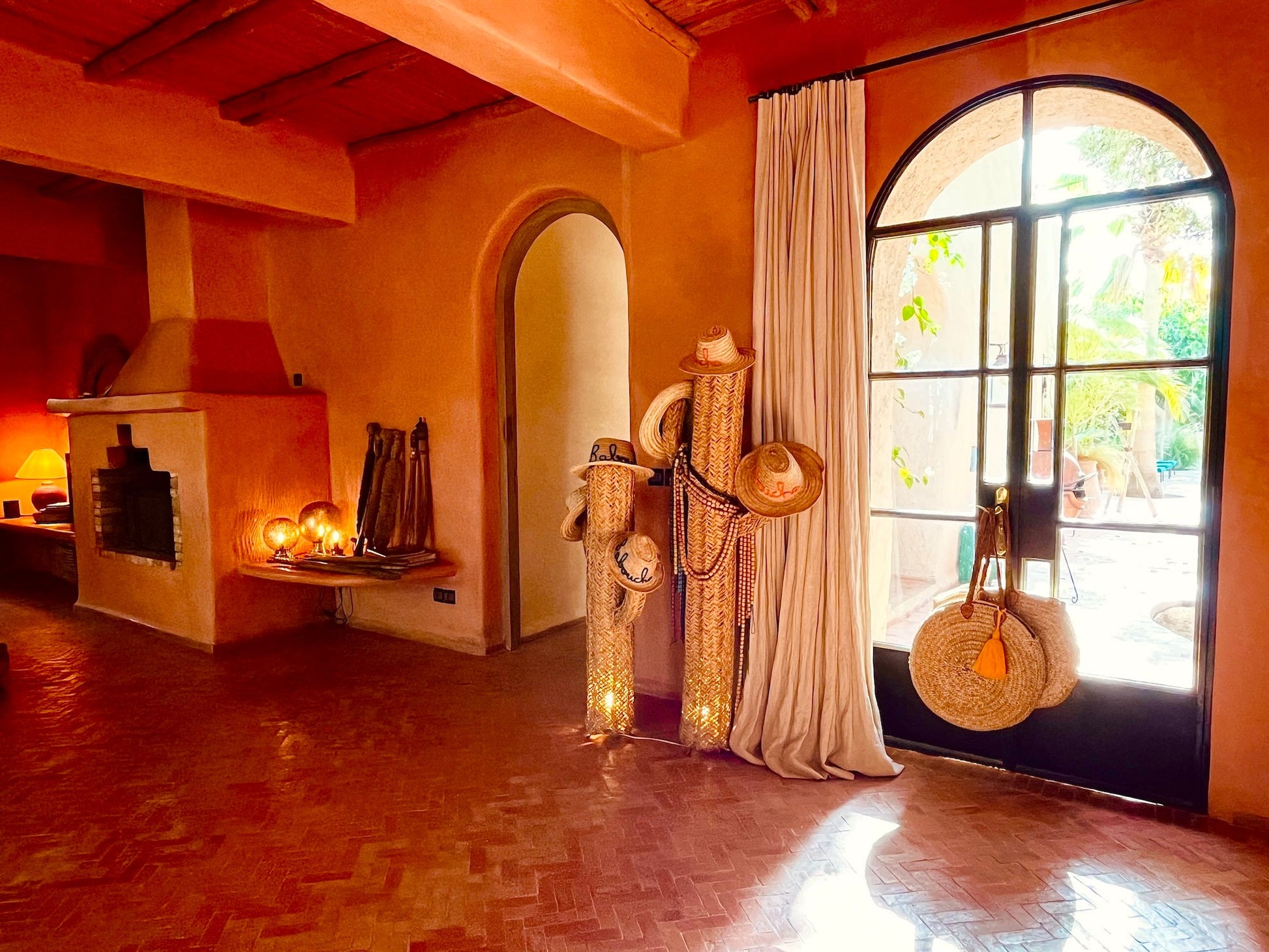 Palais Bouchka - The French Concierge