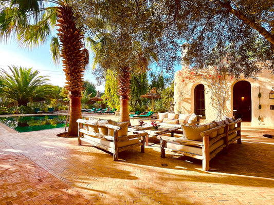 Palais Bouchka - The French Concierge