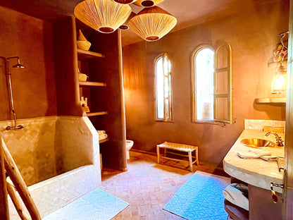 Palais Bouchka - The French Concierge