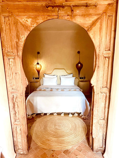 Palais Bouchka - The French Concierge