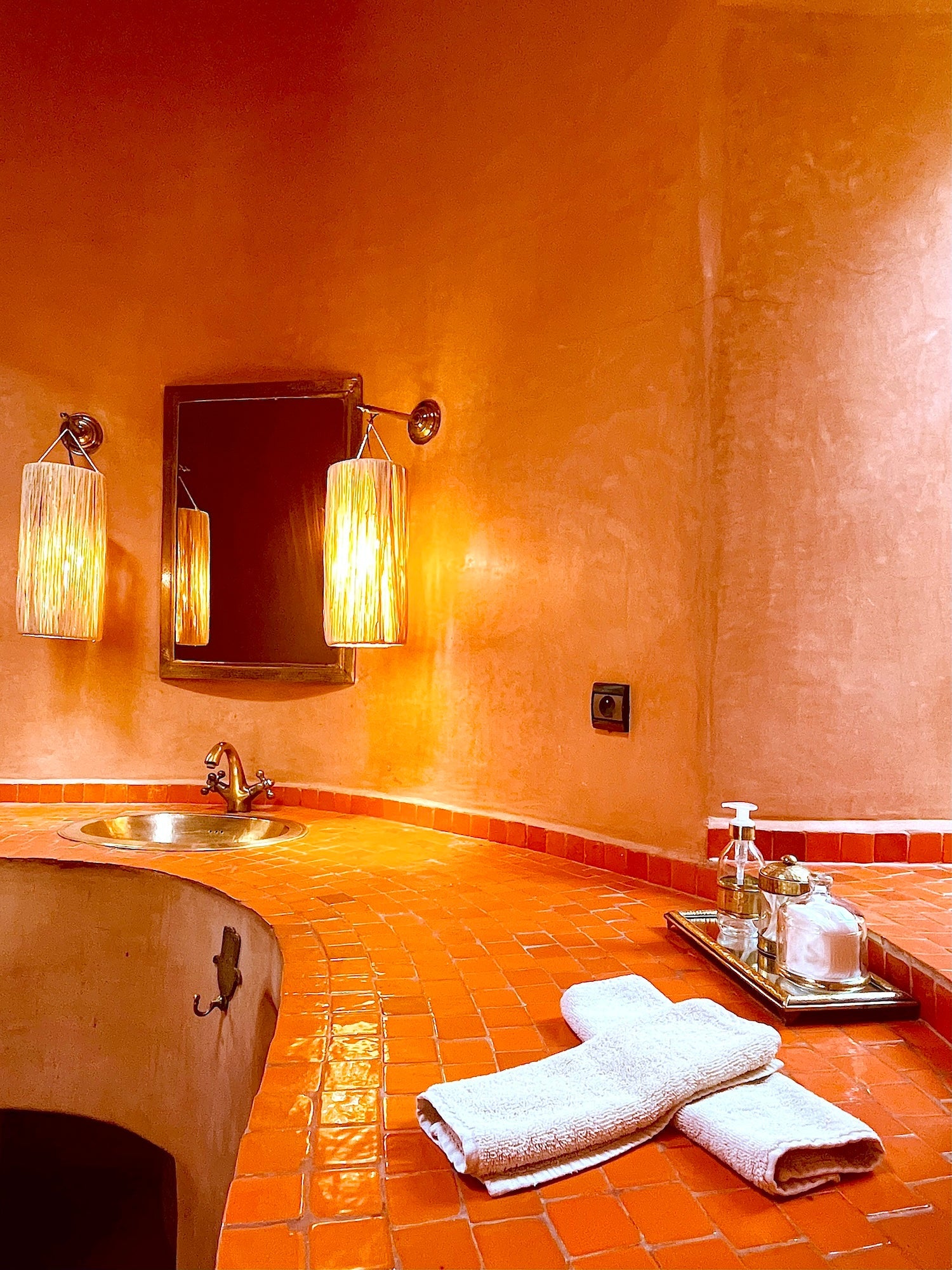 Palais Bouchka - The French Concierge