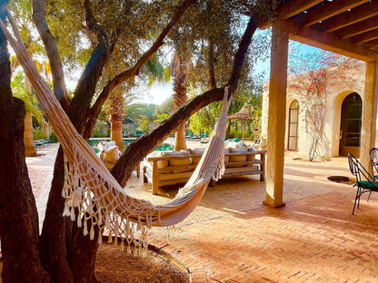 Palais Bouchka - The French Concierge