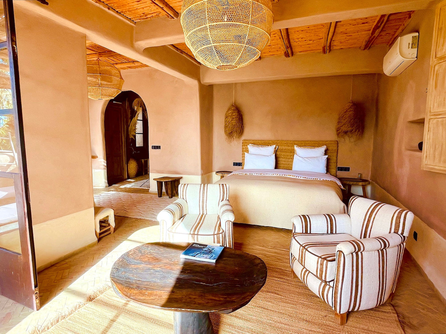 Palais Bouchka - The French Concierge