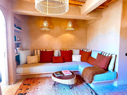 Palais Bouchka - The French Concierge