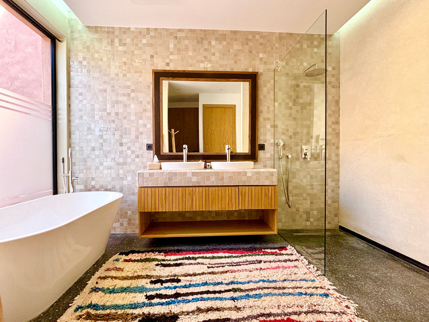 Palais Celeste - The French Concierge