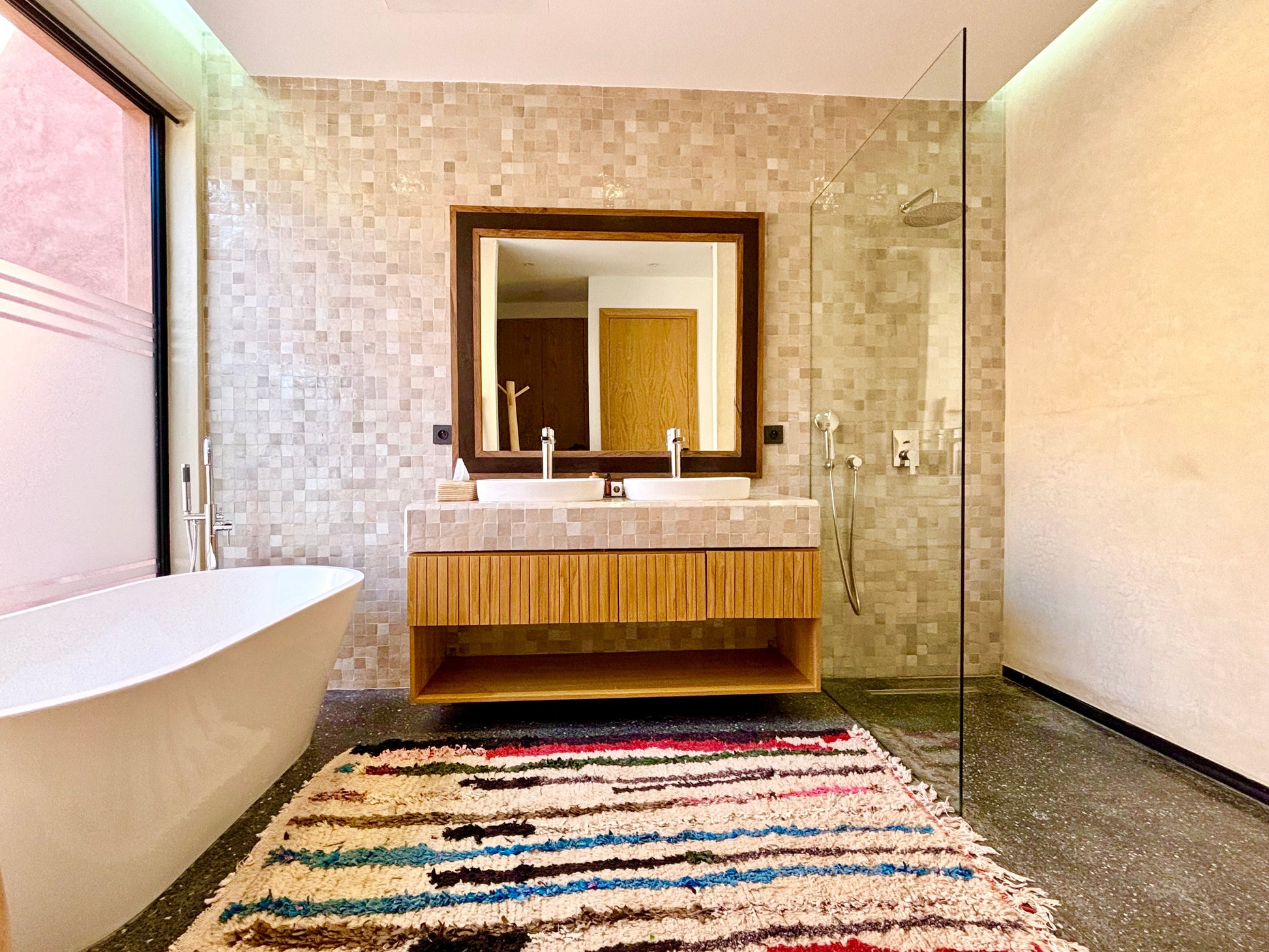 Palais Celeste - The French Concierge