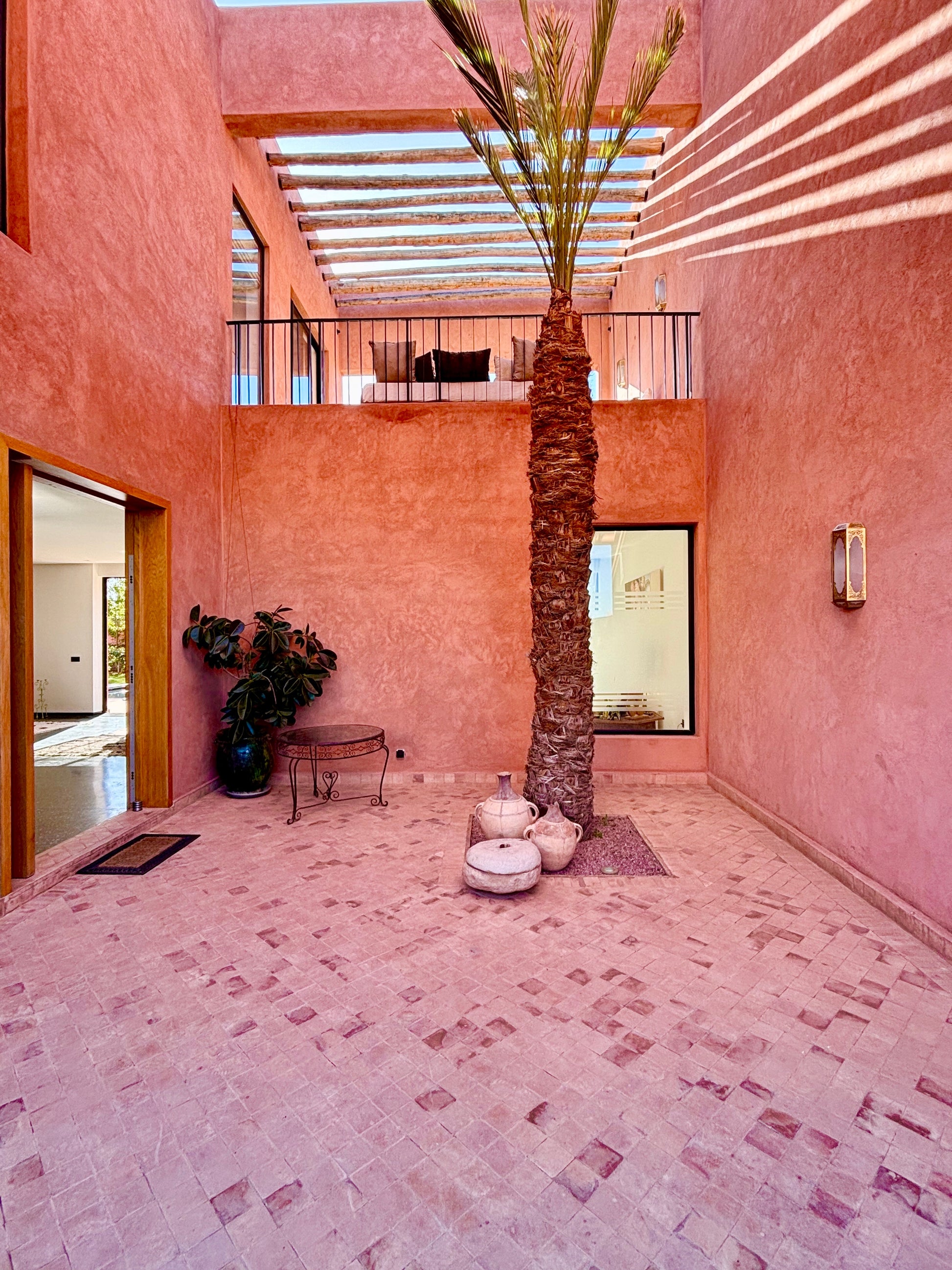 Palais Celeste - The French Concierge