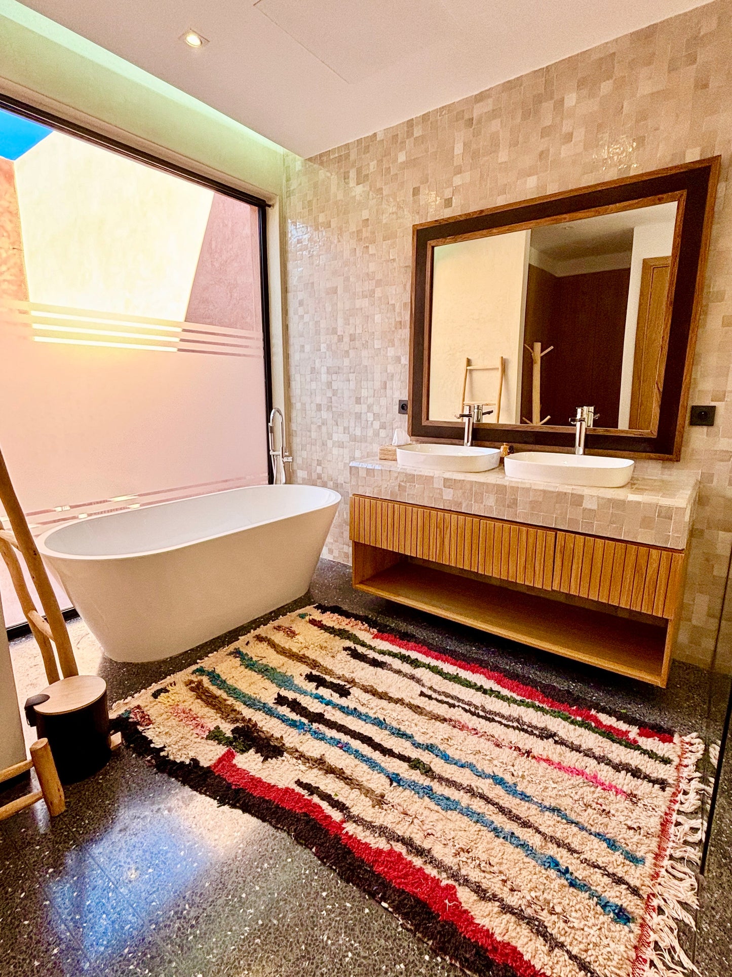 Palais Celeste - The French Concierge