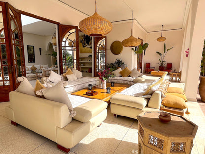 Palais Debora - The French Concierge