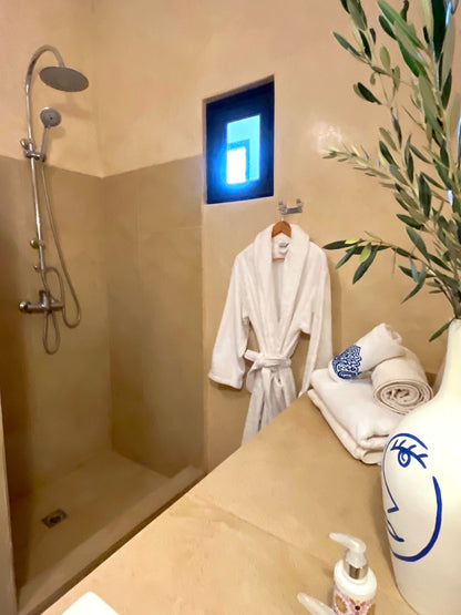 Palais Debora - The French Concierge