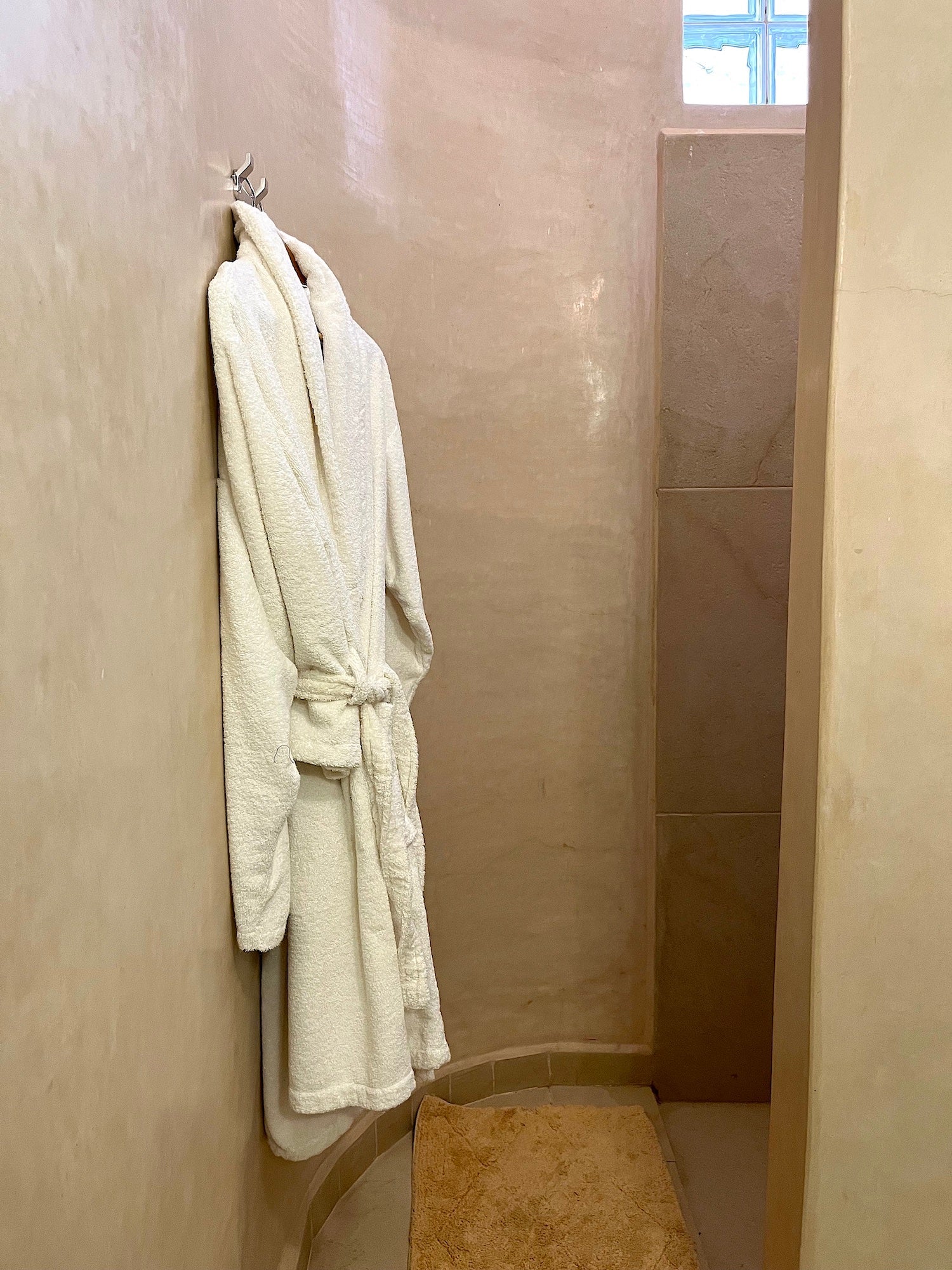 Palais Debora - The French Concierge