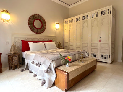 Palais Debora - The French Concierge