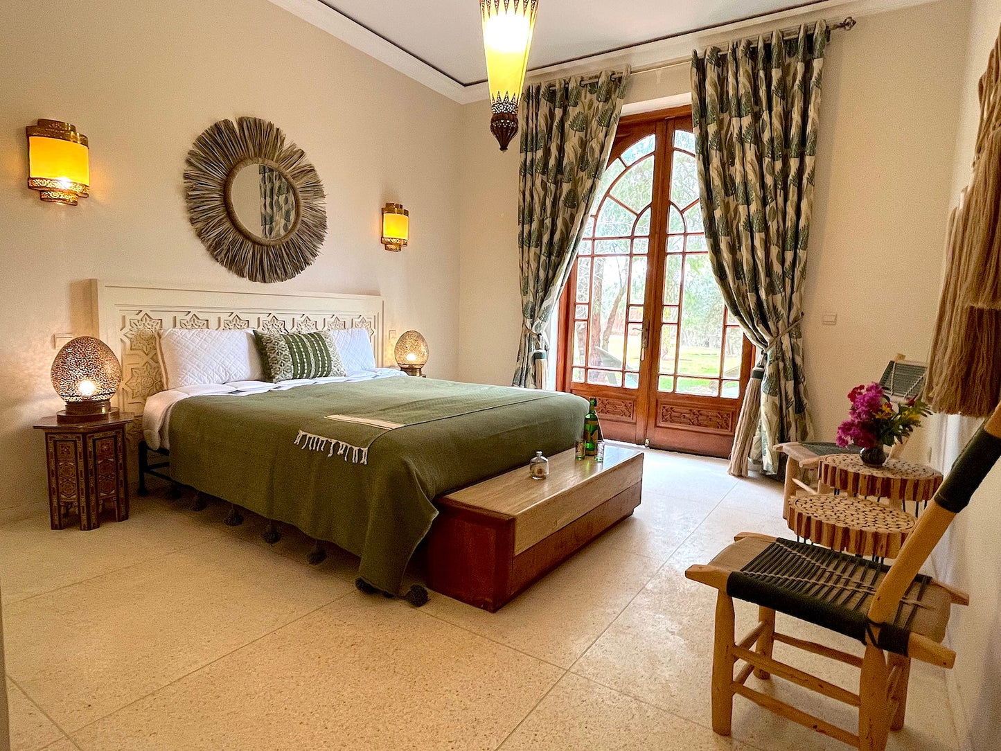 Palais Debora - The French Concierge