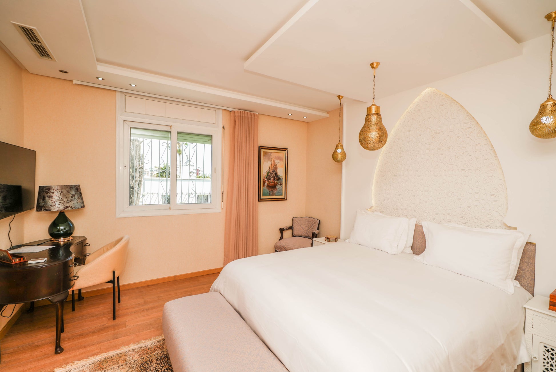 Palais Elya - The French Concierge