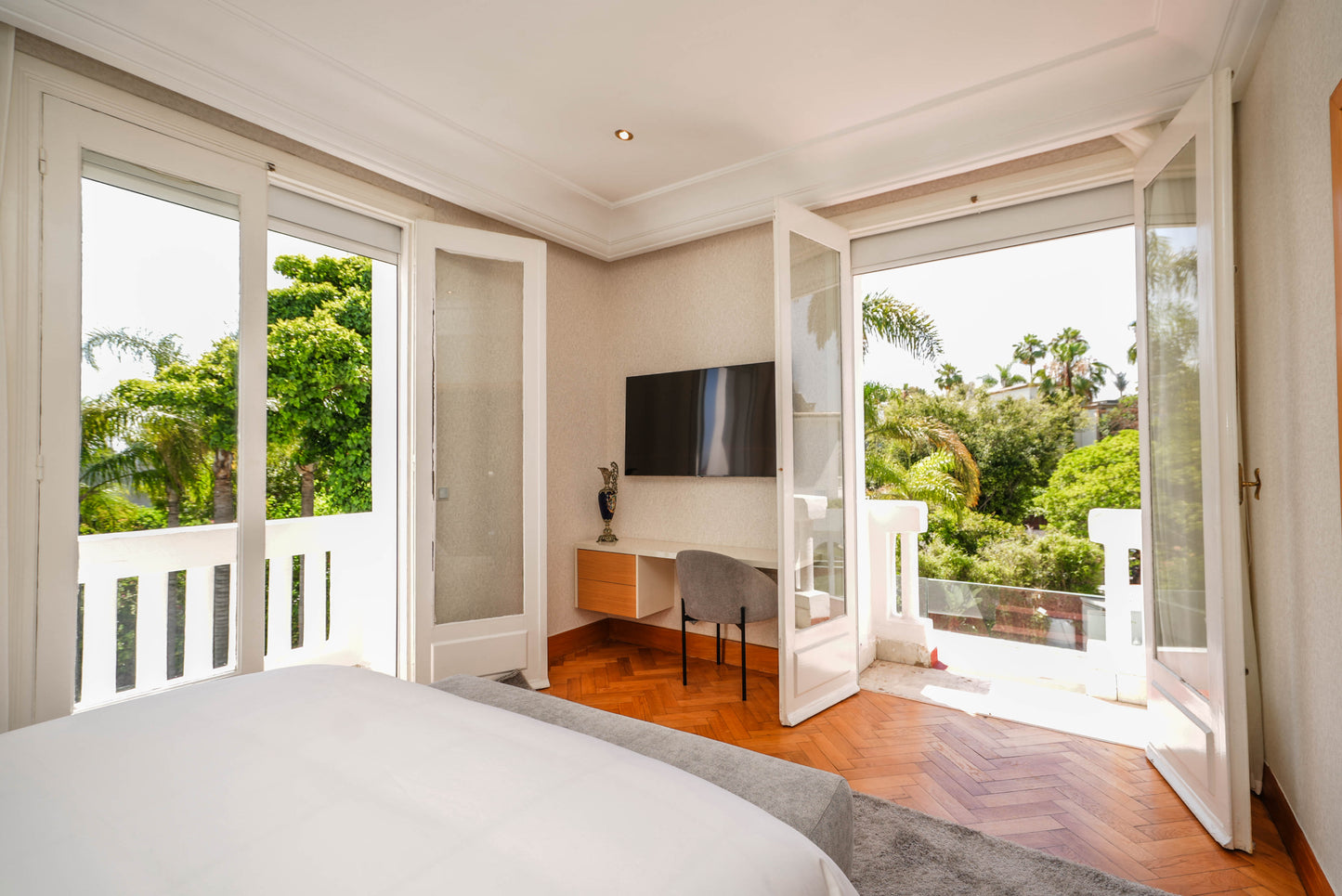 Palais Elya - The French Concierge