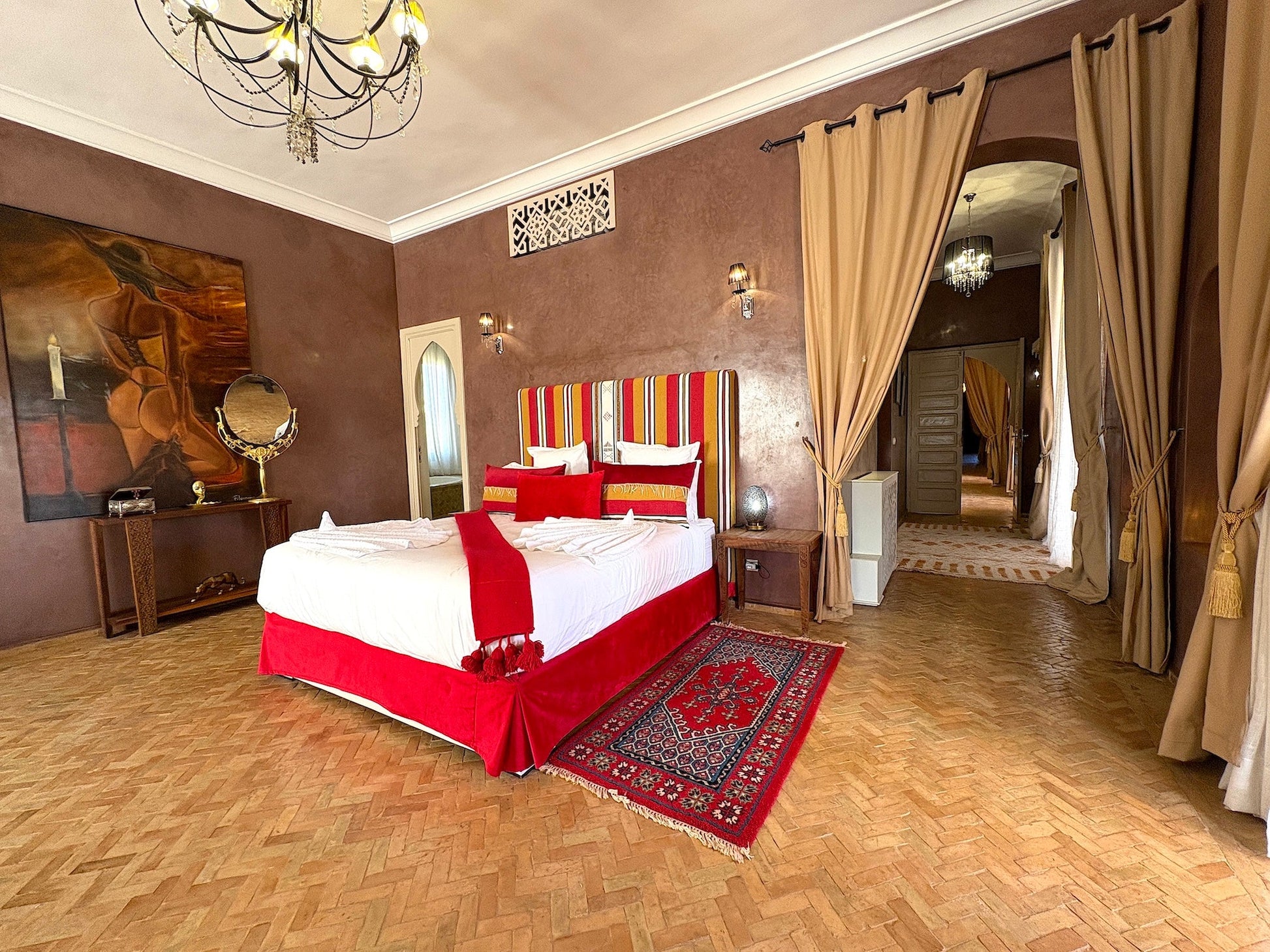 Palais Khemia - The French Concierge