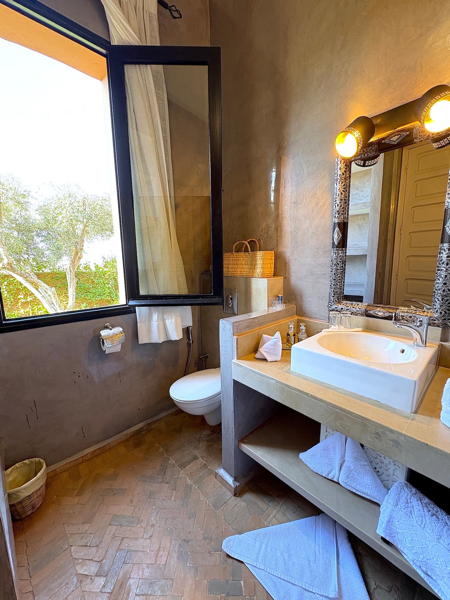 Palais Khemia - The French Concierge