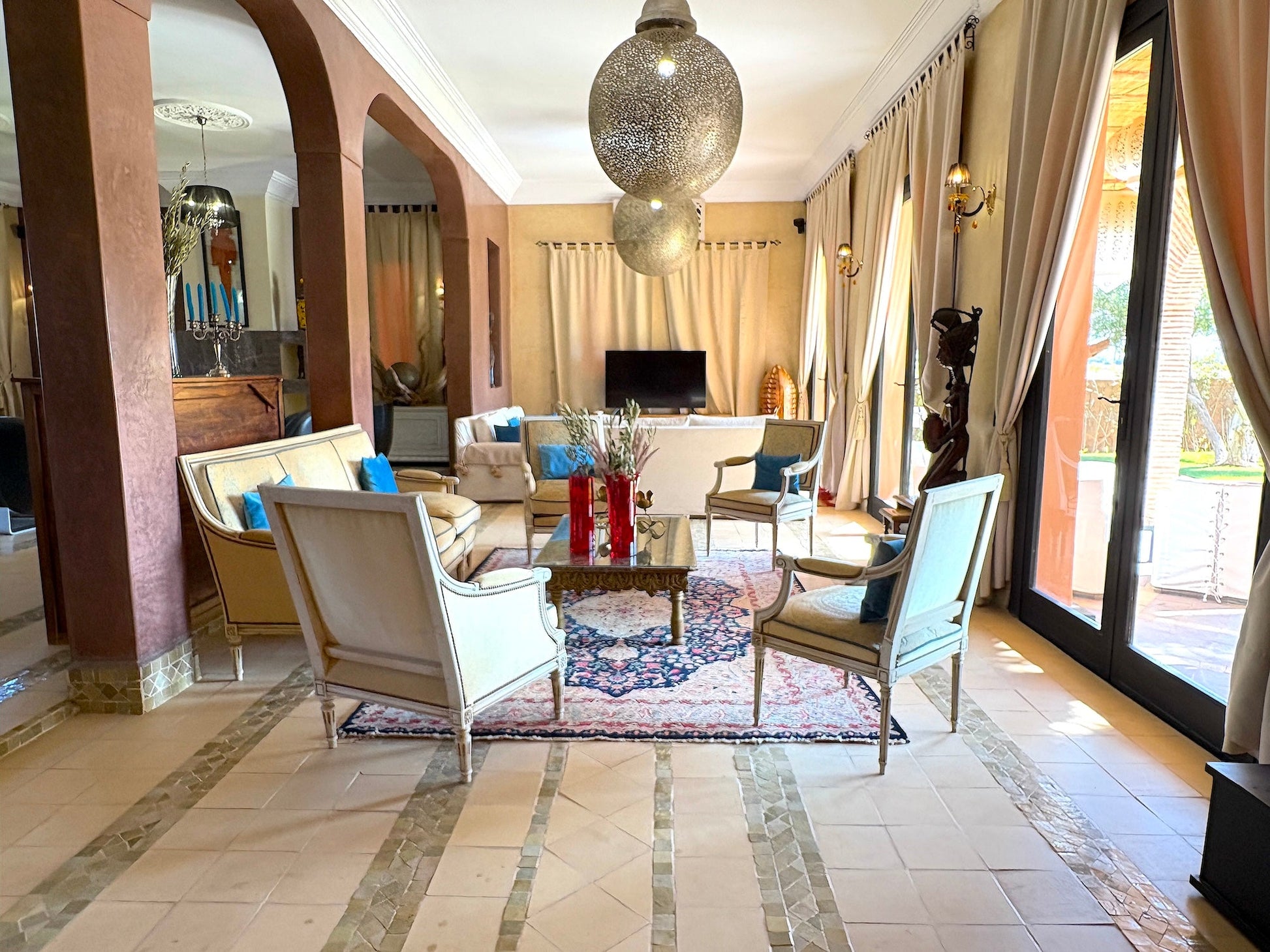 Palais Khemia - The French Concierge