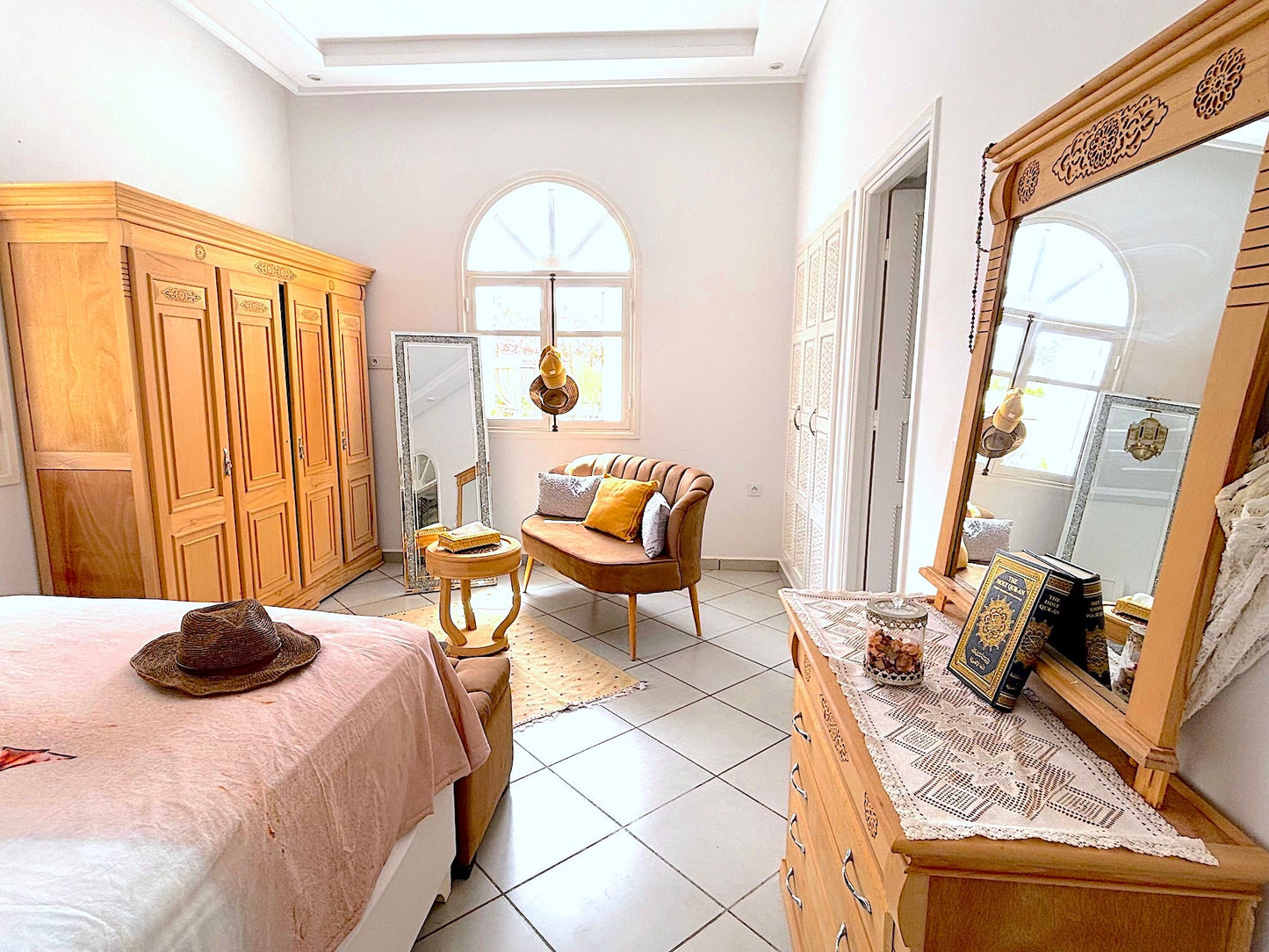 Palais Kyra - The French Concierge