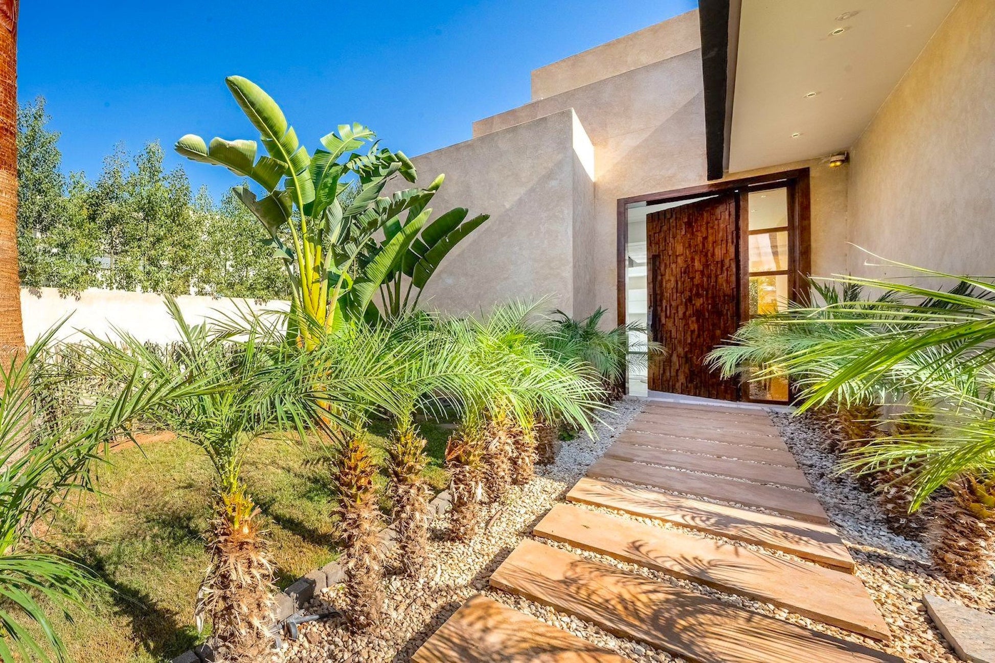 Palais Mahora - The French Concierge