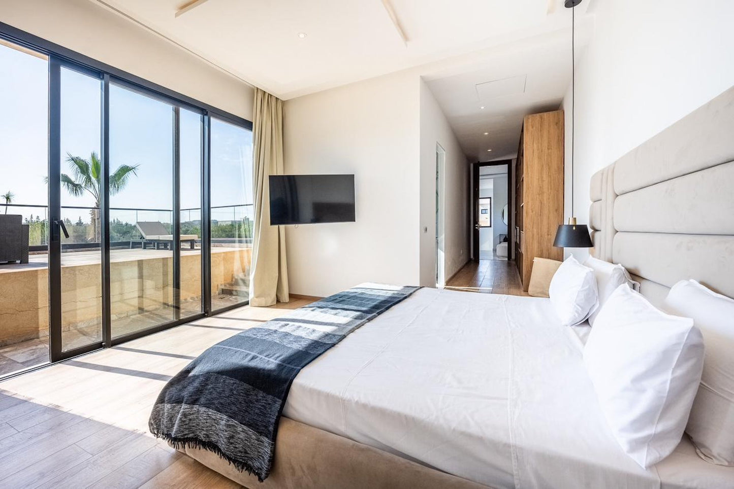 Palais Mahora - The French Concierge