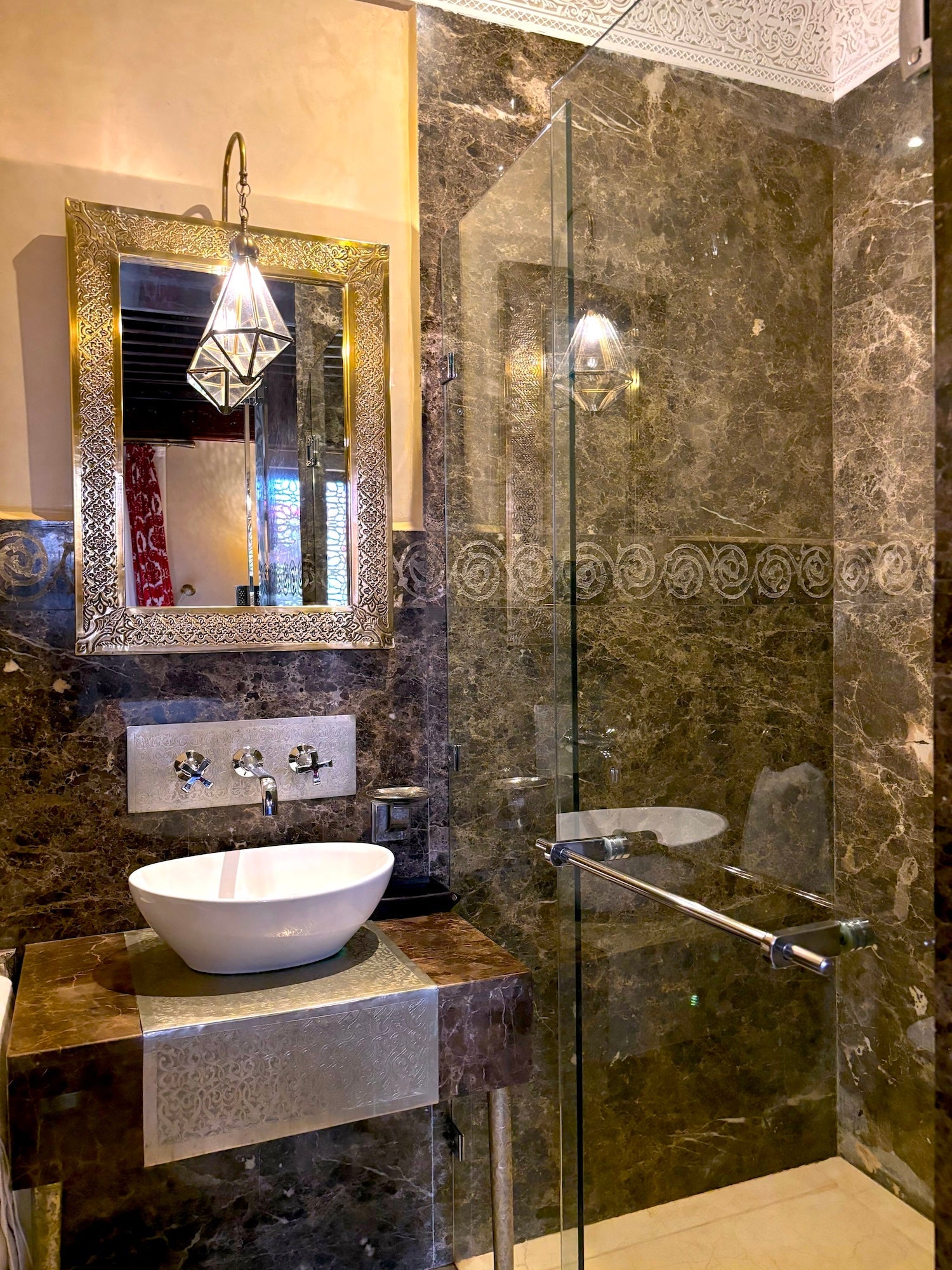 Palais Mars - The French Concierge