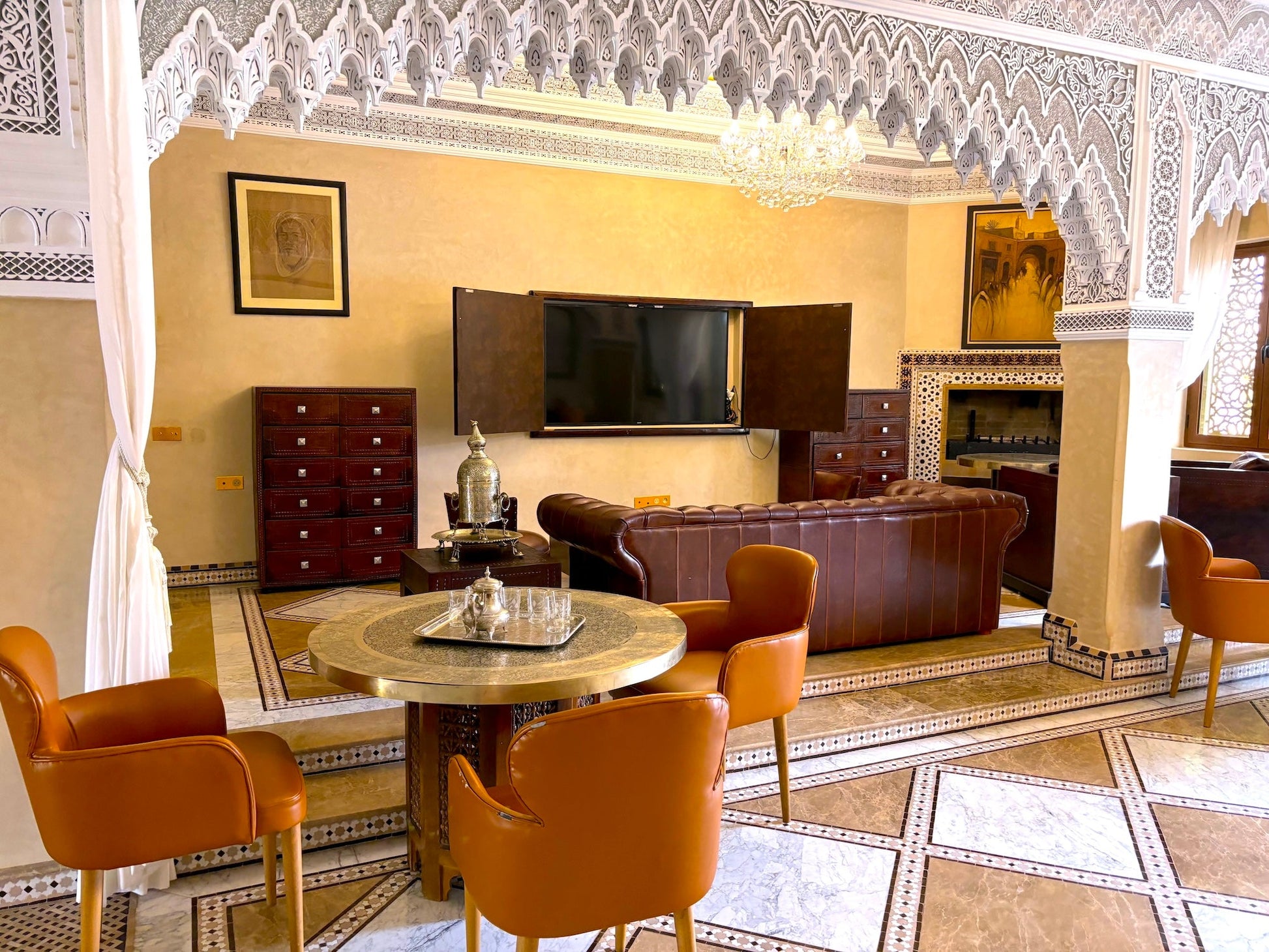 Palais Mars - The French Concierge