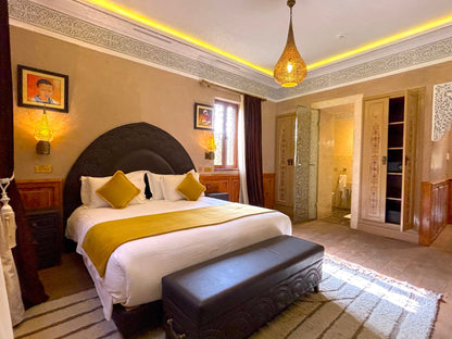 Palais Mars - The French Concierge