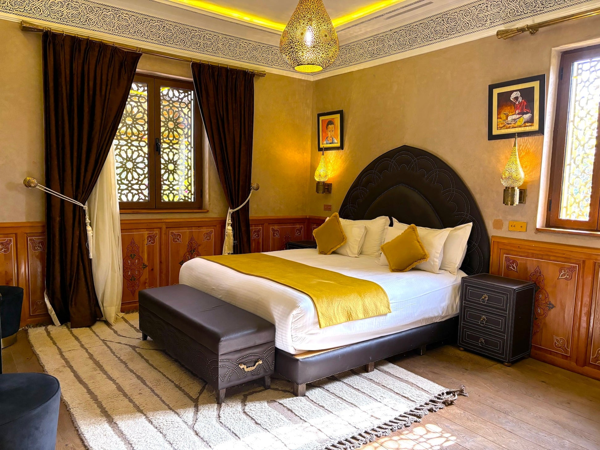 Palais Mars - The French Concierge