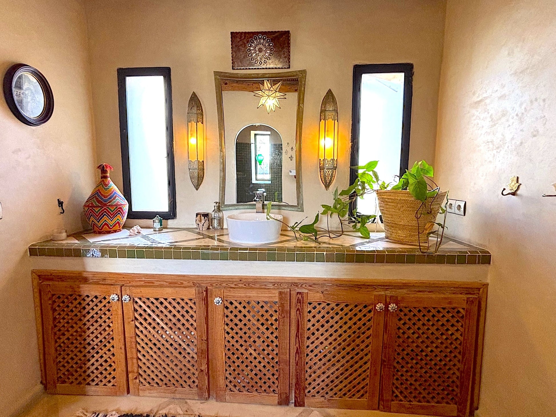 Palais Nouria - The French Concierge