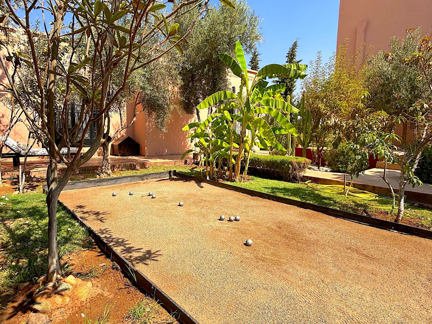 Palais Ona - The French Concierge
