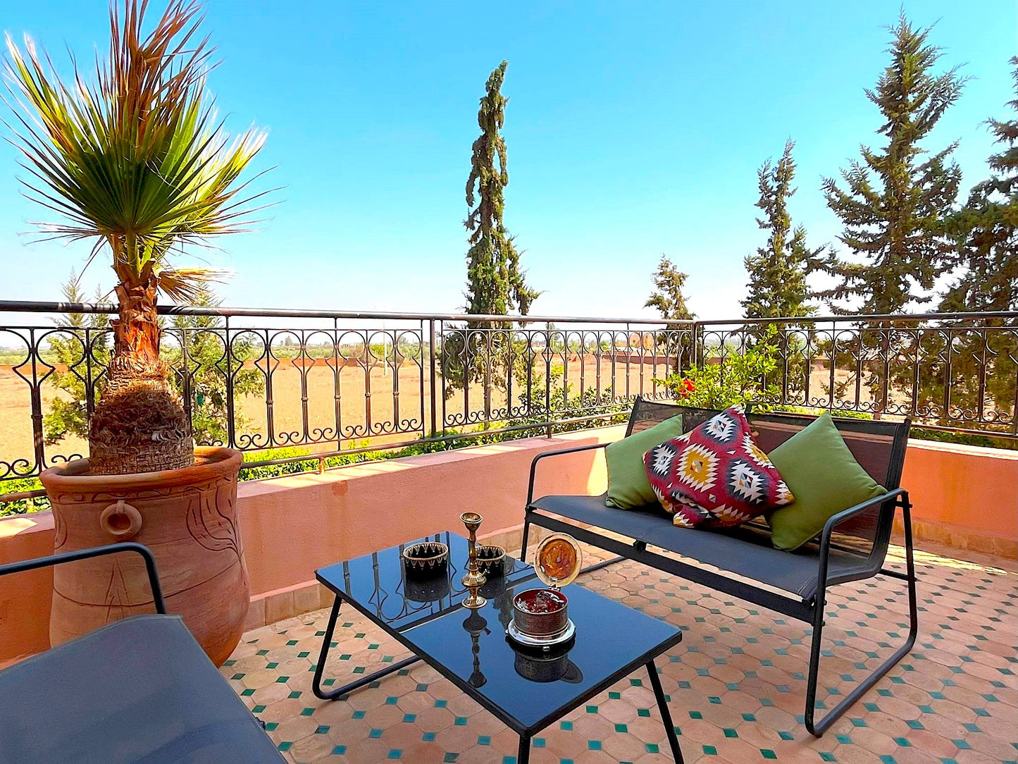 Palais Ona - The French Concierge