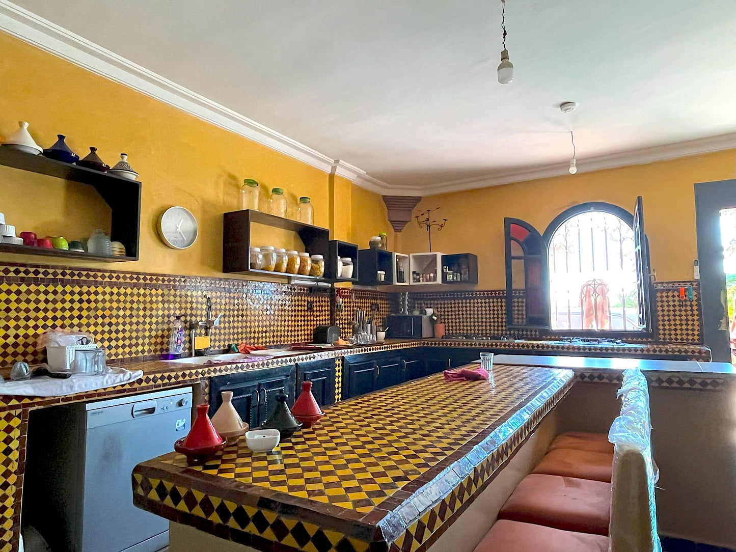 Palais Ona - The French Concierge