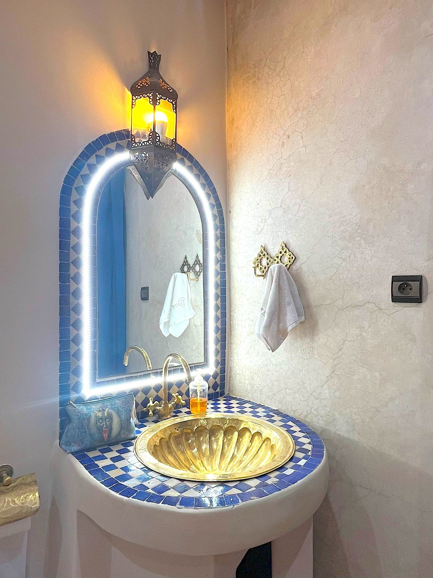 Palais Ona - The French Concierge