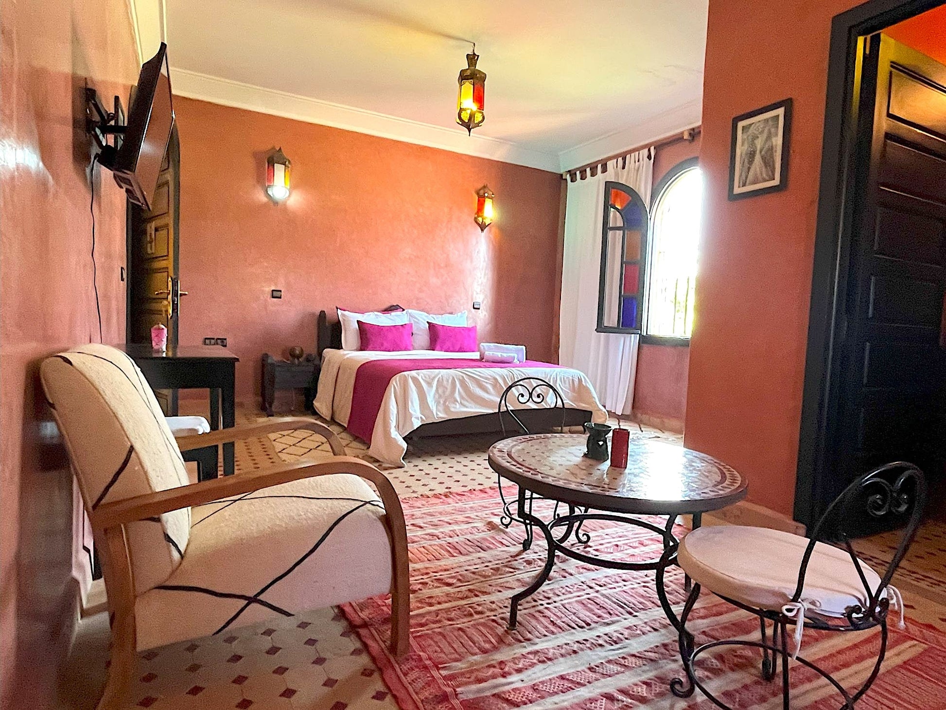 Palais Ona - The French Concierge