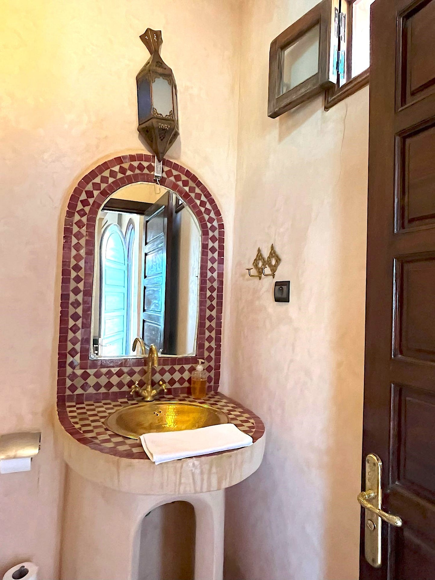 Palais Ona - The French Concierge