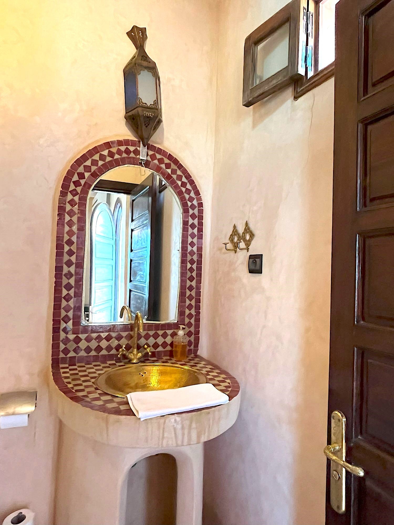 Palais Ona - The French Concierge
