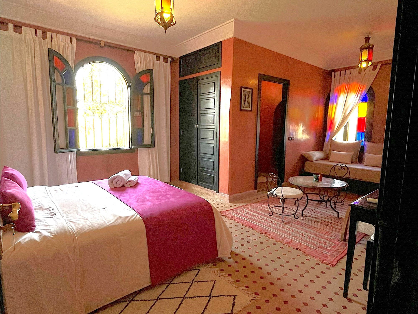 Palais Ona - The French Concierge