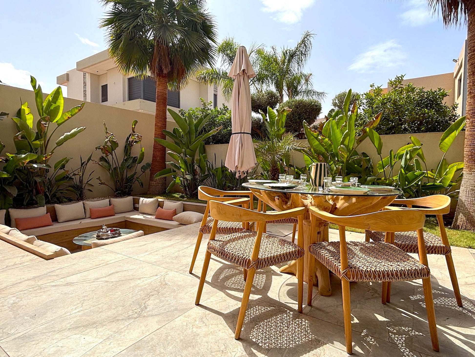 Palais Oyena - The French Concierge