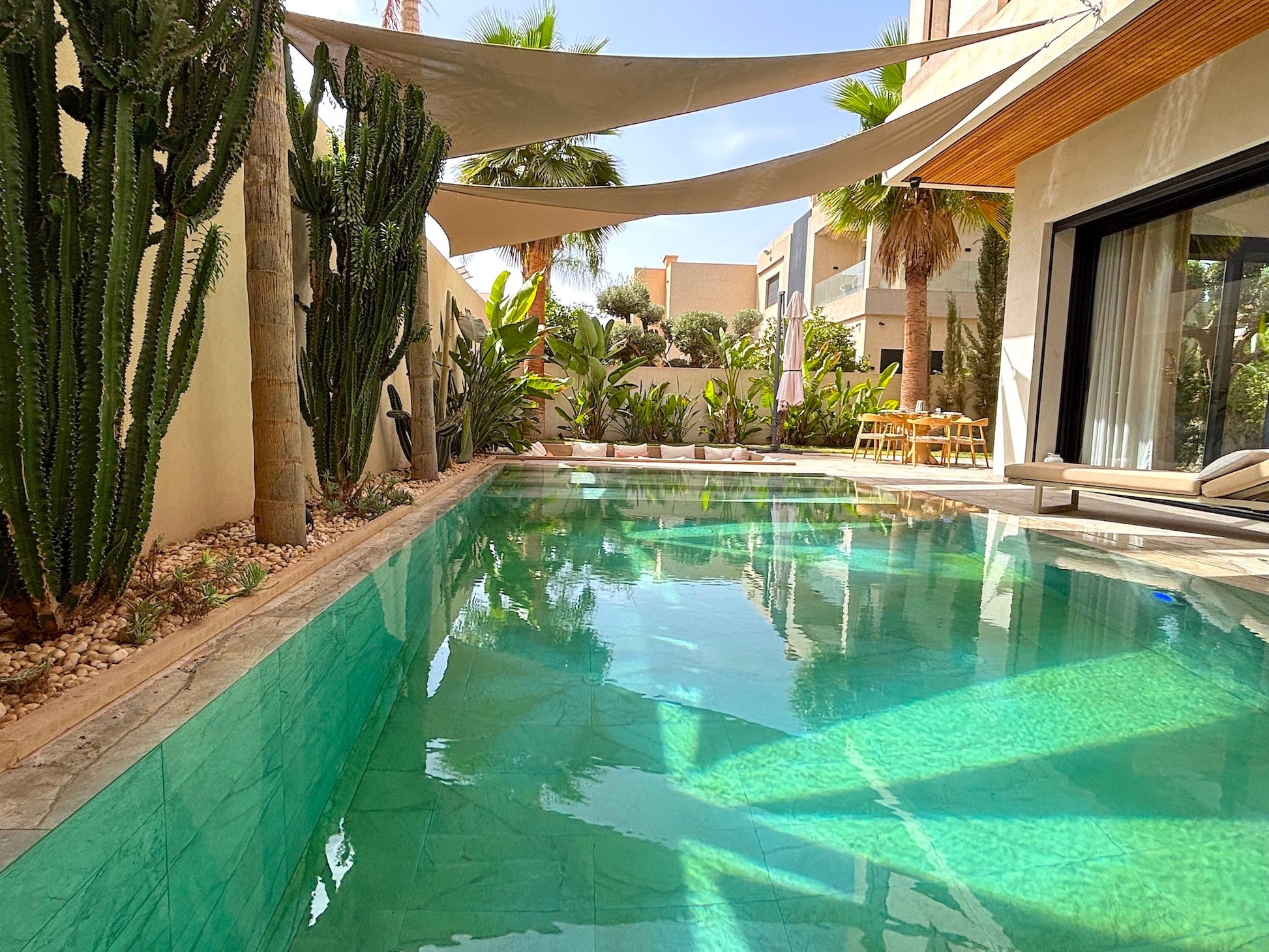 Palais Oyena - The French Concierge
