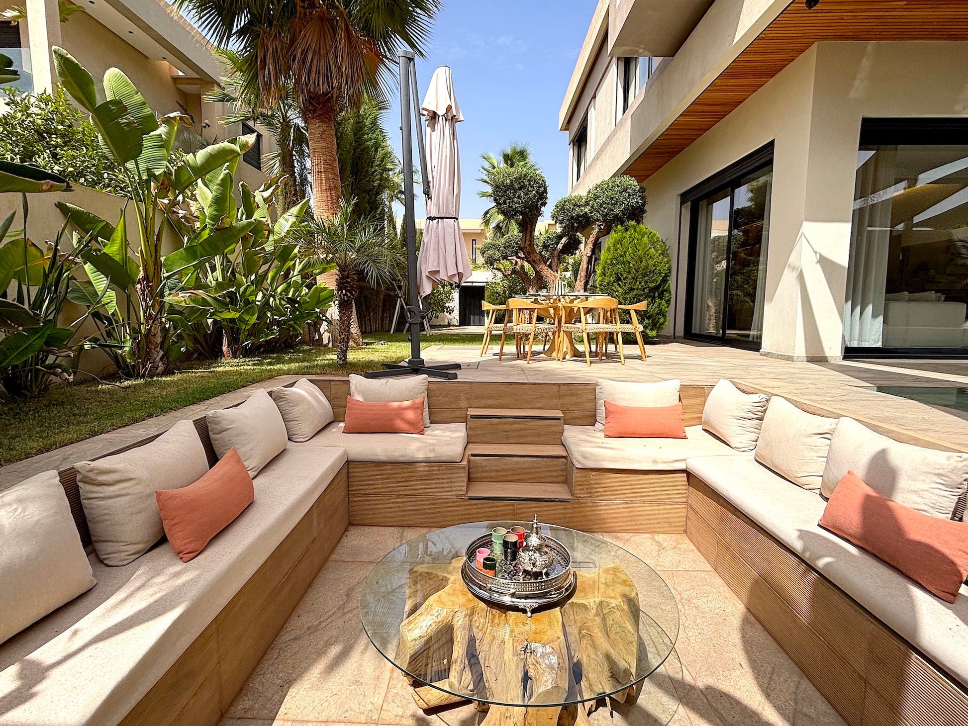 Palais Oyena - The French Concierge