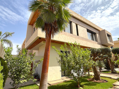 Palais Oyena - The French Concierge